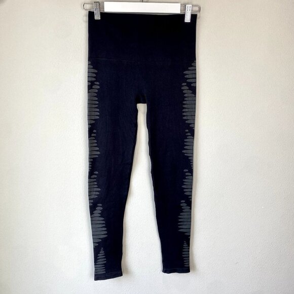 Spanx Seamless Shaping Leggings Black Aztec Side Stripe L - Picture 1 of 8